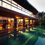 Paradise Island Villa