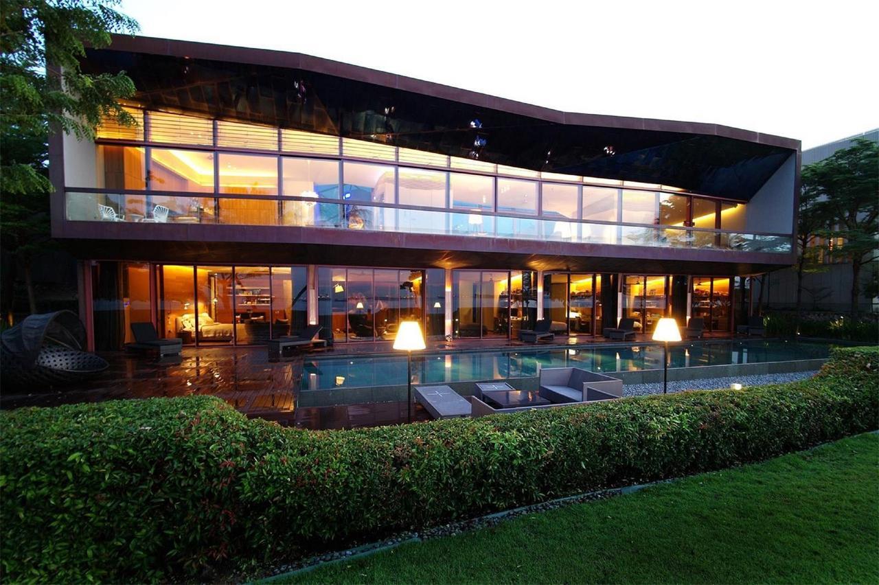 Villa Paradise Island Singapore
